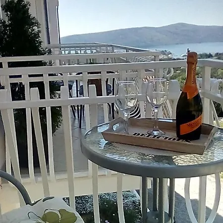 Appartement With A Parking Space Seget Vranjica, Trogir - 12499